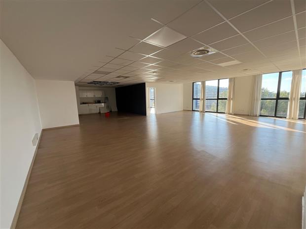Bureau Location 06200 NICE