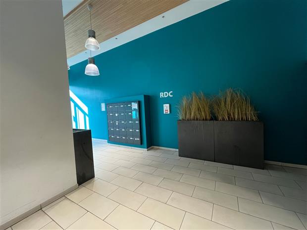 Bureau Location 06200 NICE