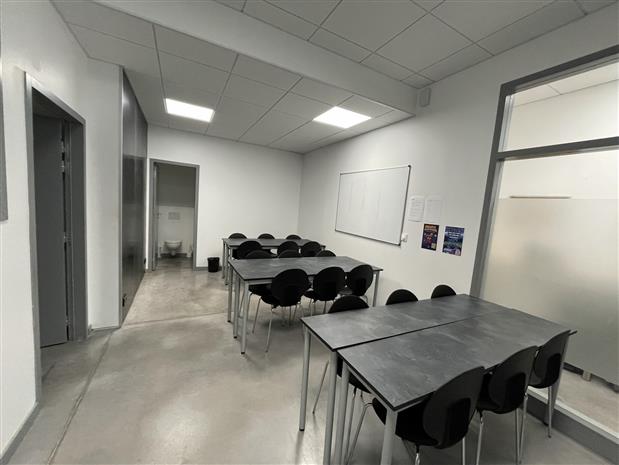 Bureau Location 44000 NANTES 5 PLACE ARISTIDE BRIAND