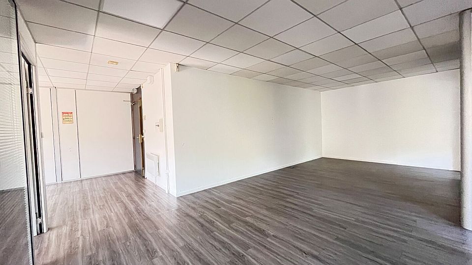 Bureau Location 06220 VALLAURIS