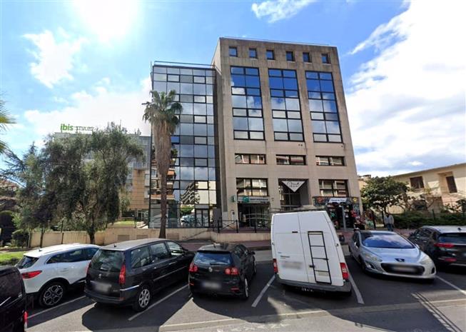 Bureau Location 06110 LE CANNET