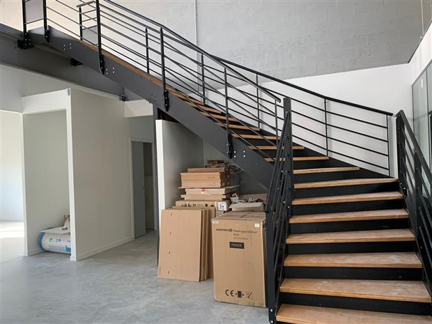 Local d'activités Location 33700 MERIGNAC