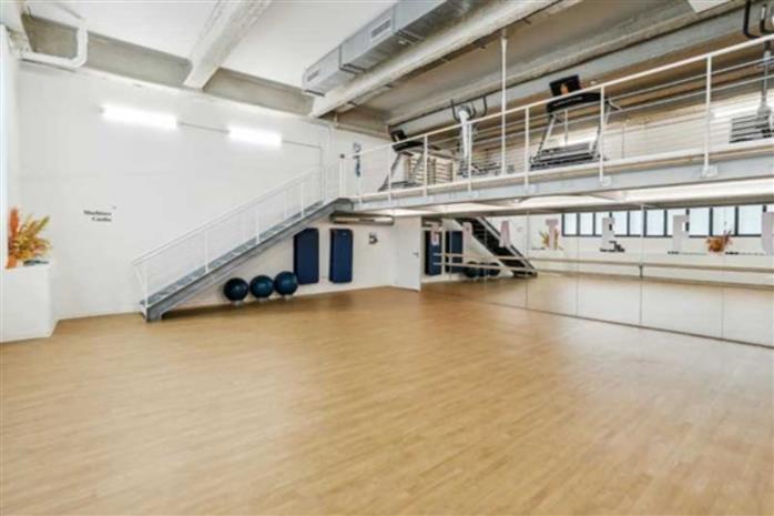 Bureau Location 75008 PARIS 1-3 RUE DE SAINT PETERSBOURG