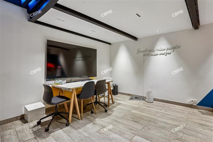 Bureau Location 75011 PARIS