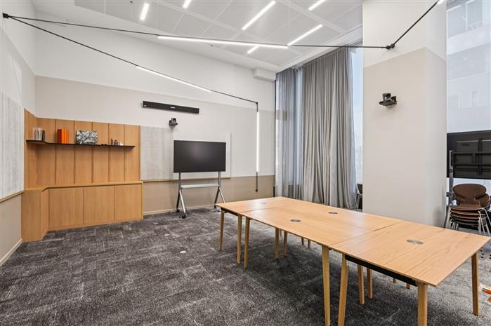 Bureau Location 75017 PARIS 19 PLACE FRANCOISE DORIN