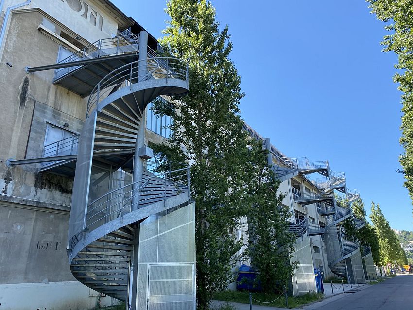 Bureau Location 69002 LYON 48 QUAI RAMBAUD