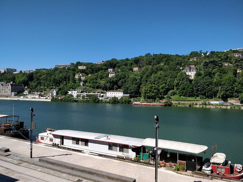 Bureau Location 69002 LYON 48 QUAI RAMBAUD