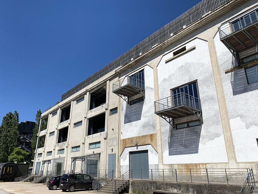 Bureau Location 69002 LYON 48 QUAI RAMBAUD