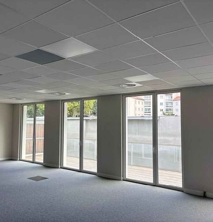 Bureau Vente/Location 69100 VILLEURBANNE 70 COURS TOLSTOI