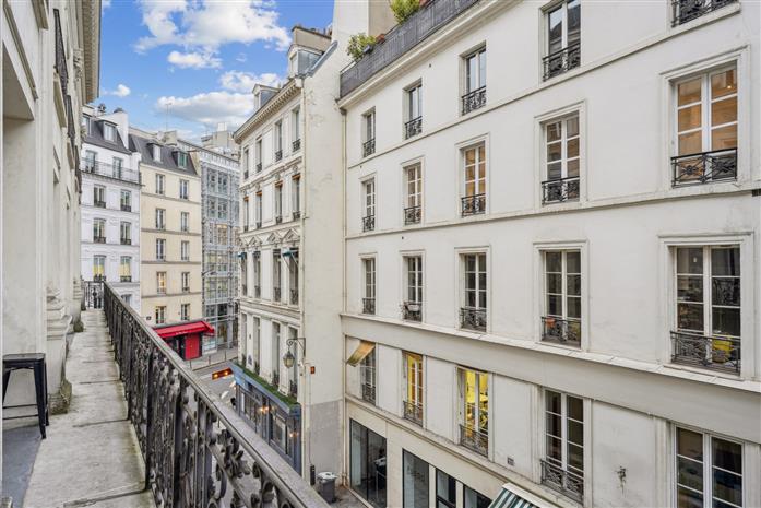 Bureau Location 75002 PARIS 142 RUE MONTMARTRE