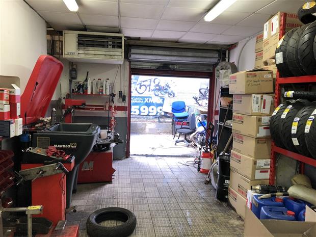 Local d'activités Vente/Location 91620 LA VILLE DU BOIS