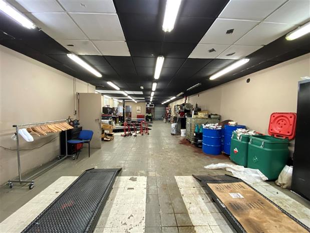 Local d'activités Vente/Location 91620 LA VILLE DU BOIS