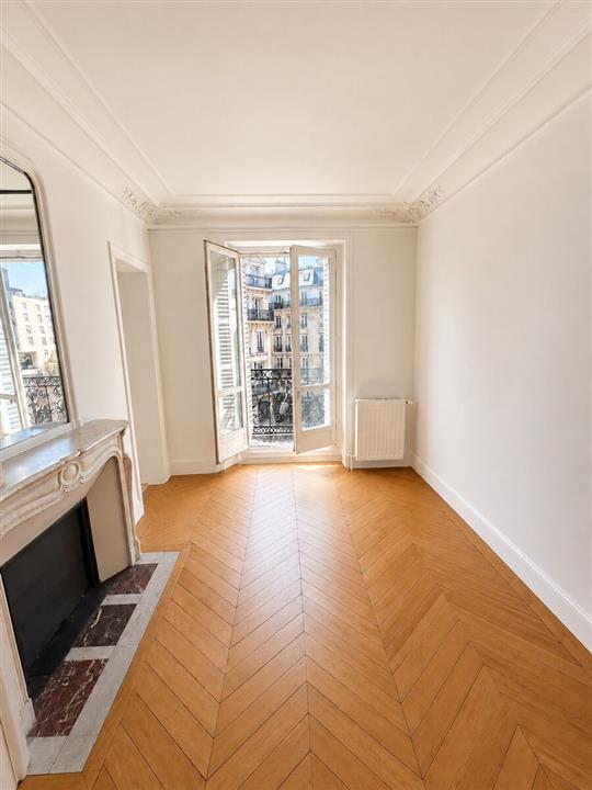 Bureau Location 75001 PARIS 9 RUE DE TURBIGO