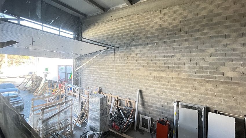 Local d'activités Location 06370 MOUANS SARTOUX