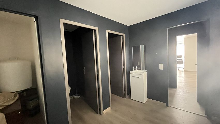 Local d'activités Location 06370 MOUANS SARTOUX