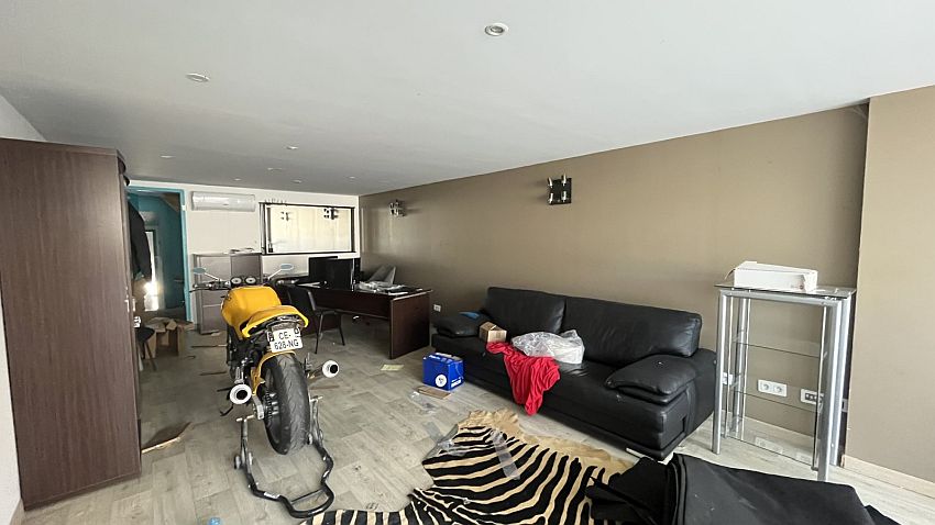 Local d'activités Location 06370 MOUANS SARTOUX