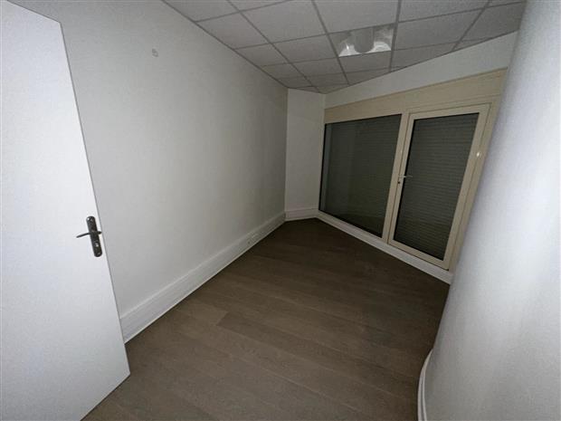 Bureau Location 75017 PARIS 122 AVENUE DE WAGRAM