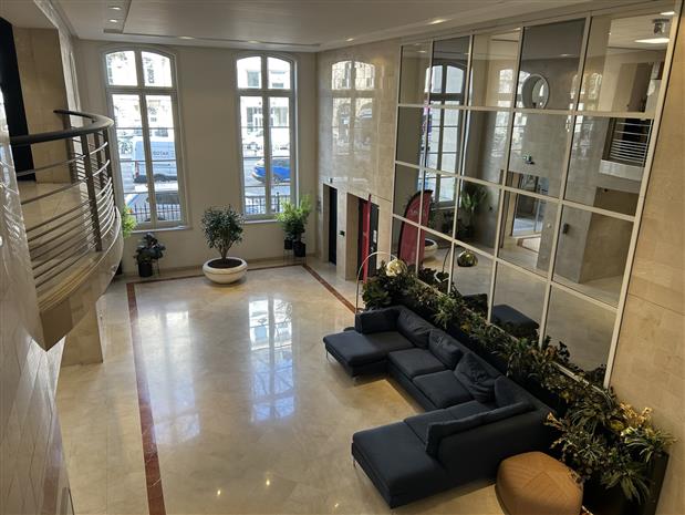 Bureau Location 75008 PARIS 55 AVENUE HOCHE