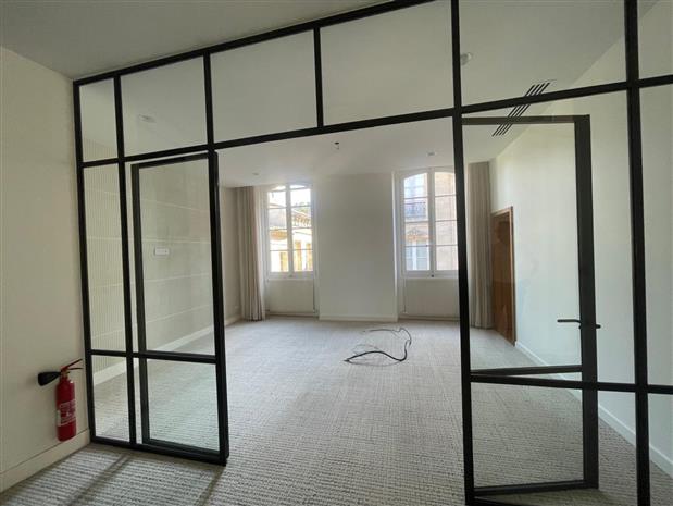 Bureau Location 33000 BORDEAUX 33 RUE DU RUAT