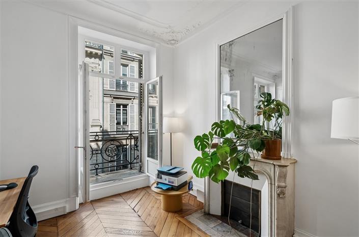 Bureau Location 75009 PARIS 18 RUE DROUOT