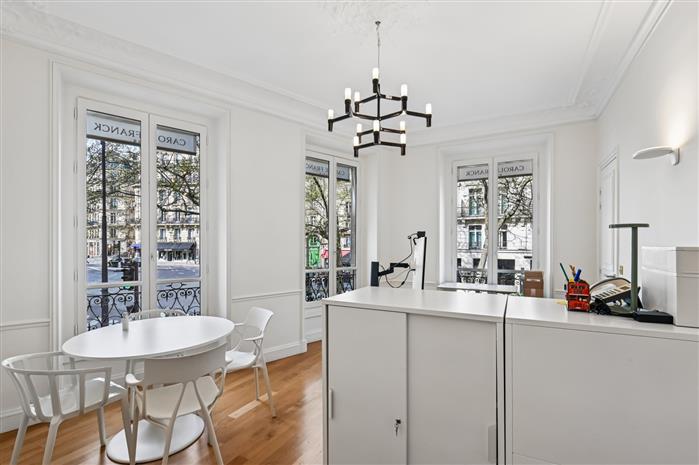 Bureau Location 75008 PARIS 109 BOULEVARD HAUSSMANN