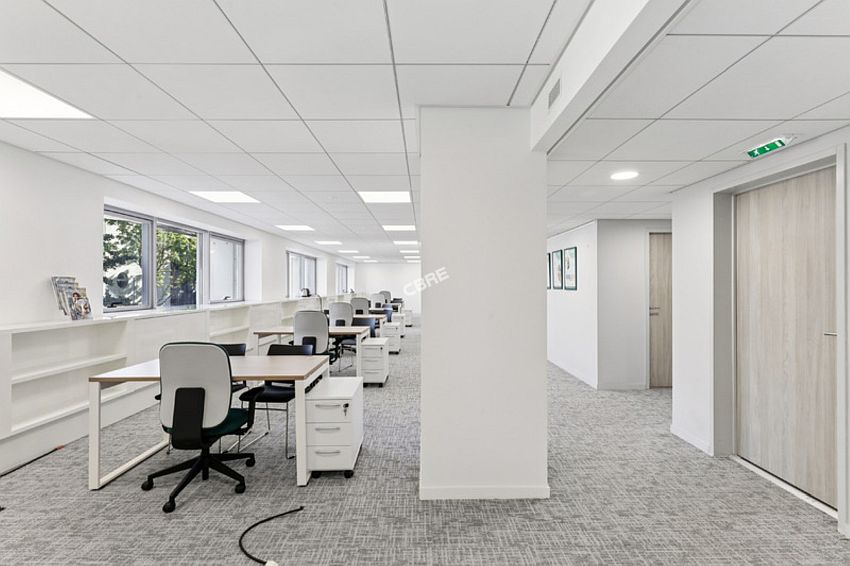 Bureau Location 92310 SEVRES 3-9 AVENUE DE LA CRISTALLERIE