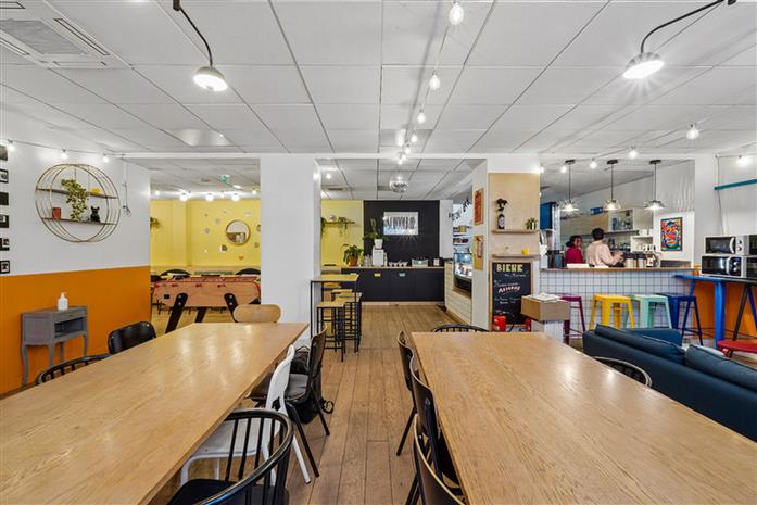 Bureau Location 75009 PARIS 15 RUE DE MILAN