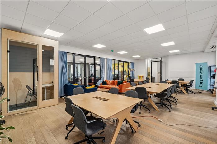 Bureau Location 75009 PARIS 15 RUE DE MILAN