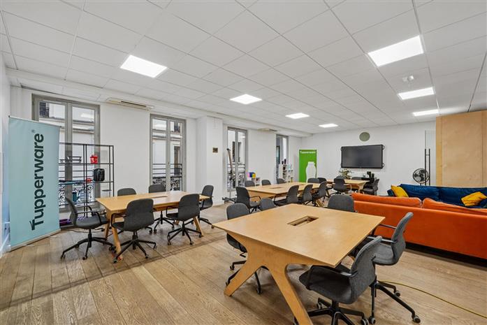 Bureau Location 75009 PARIS 15 RUE DE MILAN