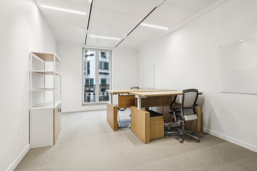 Bureau Location 75008 PARIS 22-24 RUE BAYARD