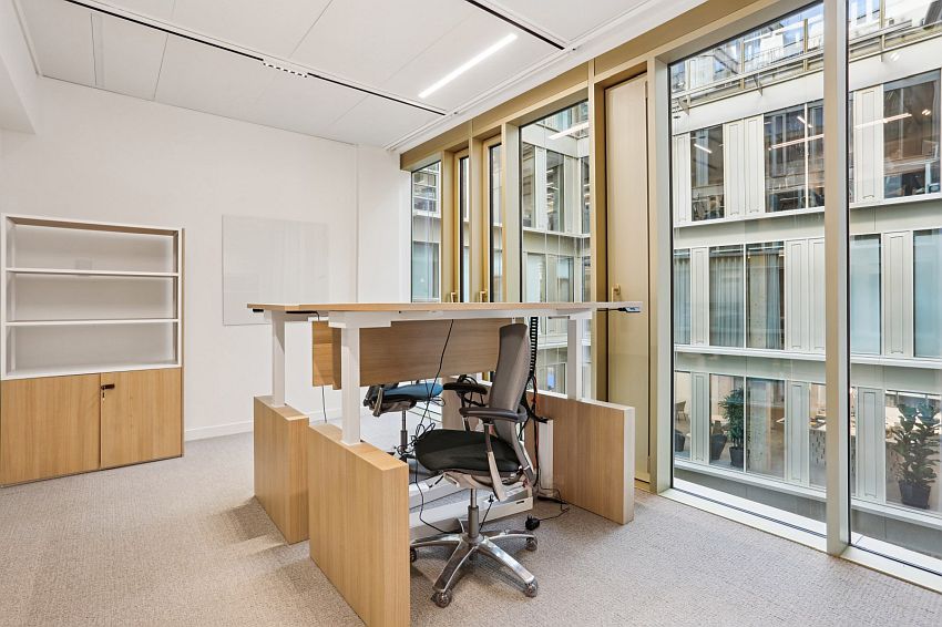 Bureau Location 75008 PARIS 22-24 RUE BAYARD