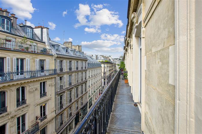 Bureau Location 75009 PARIS 18 RUE DROUOT