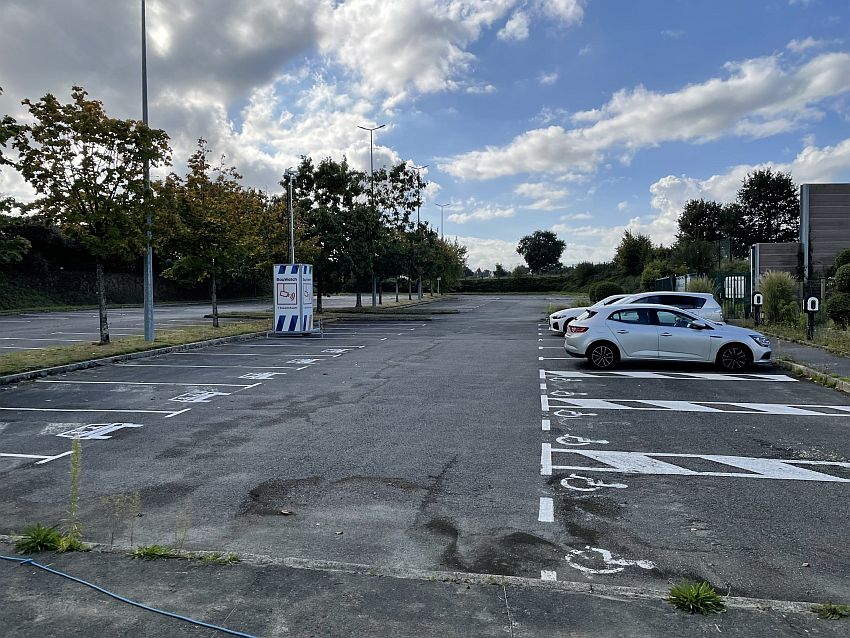 Entrepôt / Local d'activités Vente/Location 22970 PLOUMAGOAR  RUE DU PARC