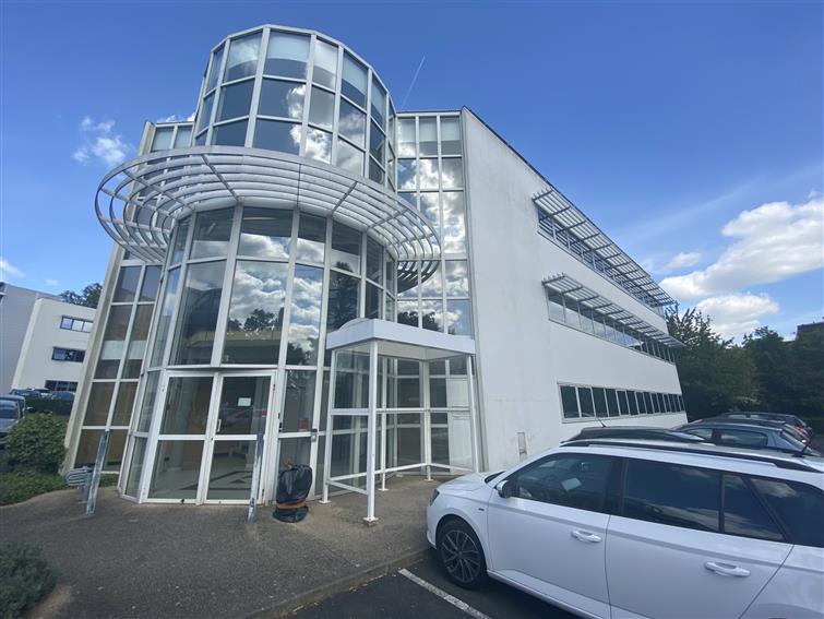 Bureau Vente/Location 44470 CARQUEFOU 13 AVENUE DU PROFESSEUR JEAN ROUXEL