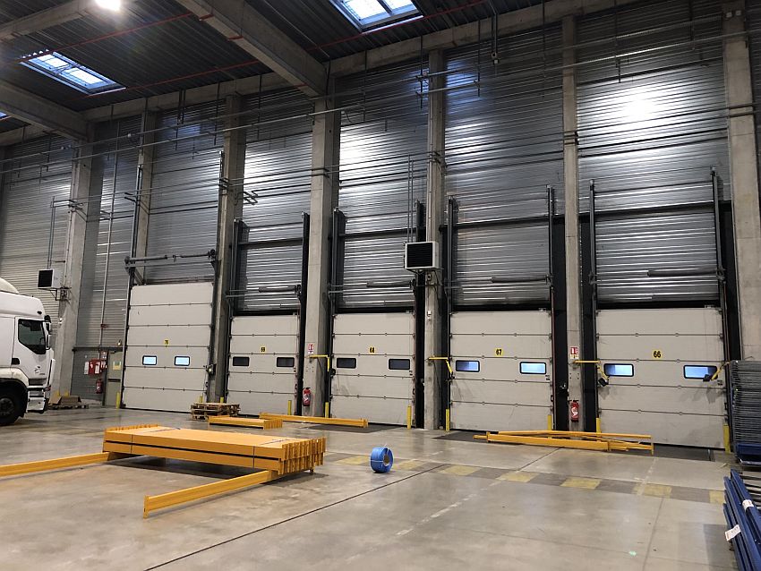 Entrepôt / Local d'activités Location 41260 LA CHAUSSEE ST VICTOR