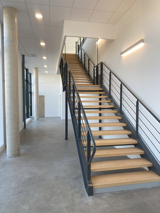 Local d'activités Location 69200 VENISSIEUX