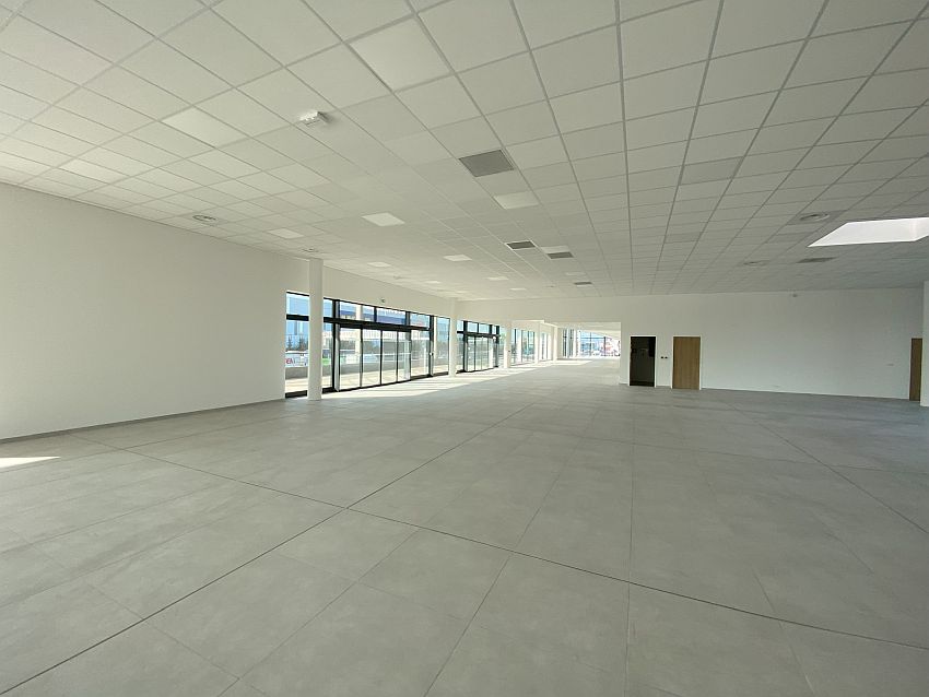 Local d'activités Location 69200 VENISSIEUX