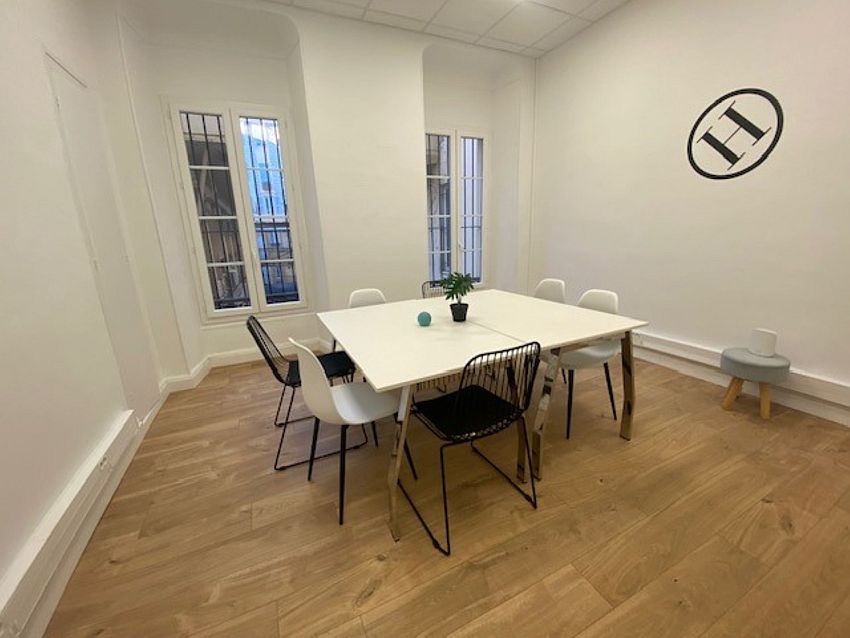 Bureau Location 06000 NICE