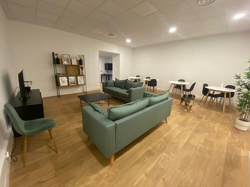 Bureau Location 06000 NICE