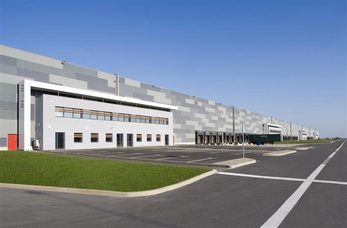 Entrepôt / Local d'activités Location 13230 PORT ST LOUIS DU RHONE