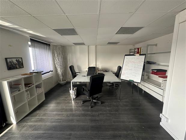 Local d'activités Vente/Location 77550 MOISSY CRAMAYEL