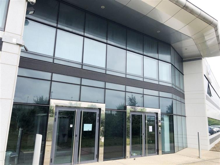 Local d'activités Location 95700 ROISSY EN FRANCE
