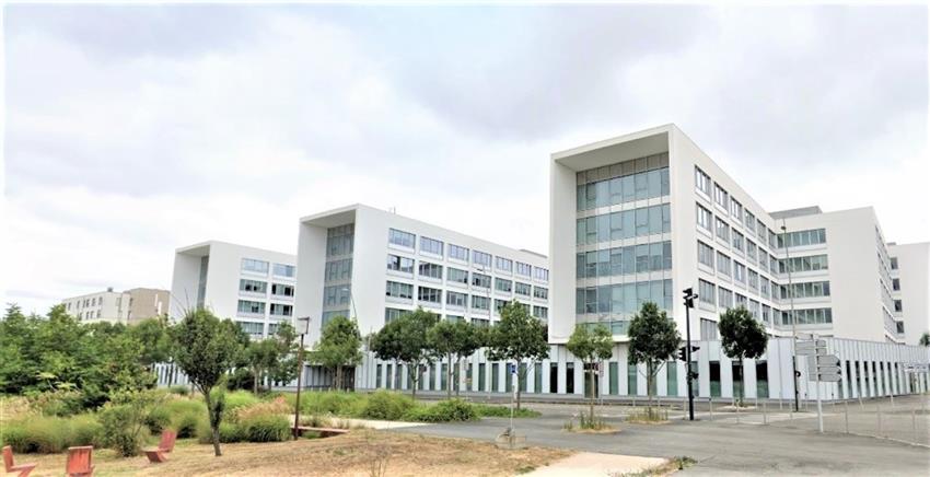 Chargement de l'image...