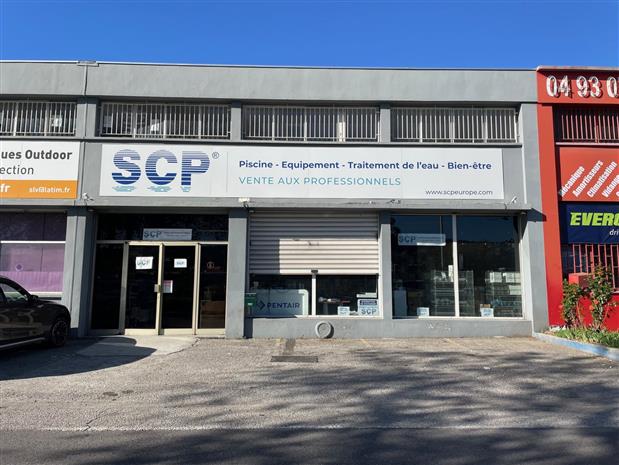 Local d'activités Location 06700 ST LAURENT DU VAR