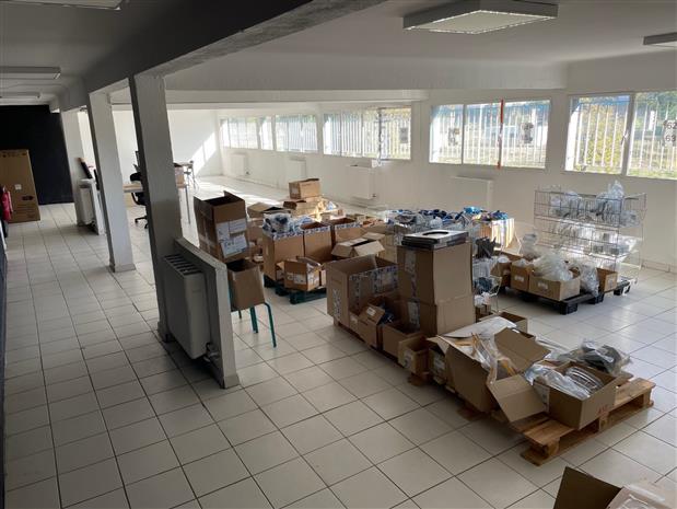 Local d'activités Location 06700 ST LAURENT DU VAR