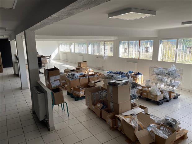 Local d'activités Location 06700 ST LAURENT DU VAR