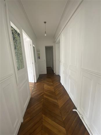 Bureau Location 75004 PARIS 35 RUE DE RIVOLI