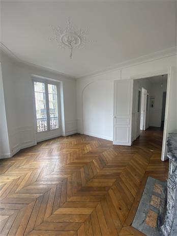 Bureau Location 75004 PARIS 35 RUE DE RIVOLI