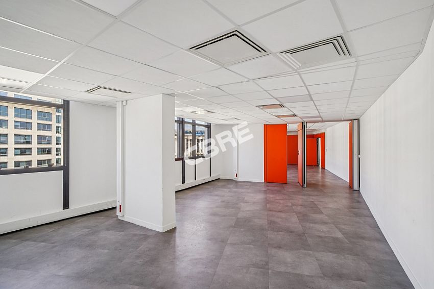 Bureau Location 78180 MONTIGNY LE BRETONNEUX 15 PLACE GEORGES POMPIDOU