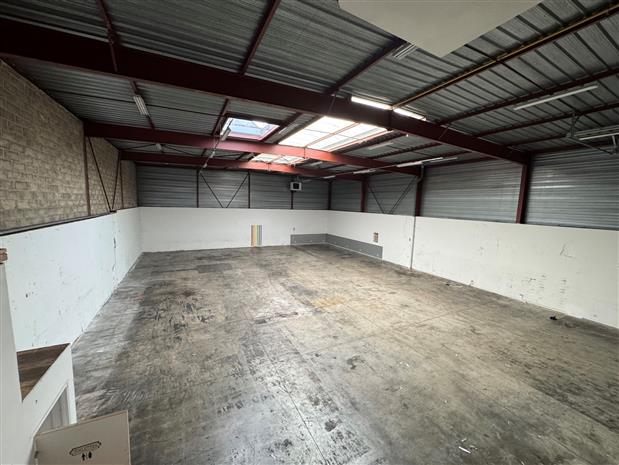 Local d'activités Location 95540 MERY SUR OISE